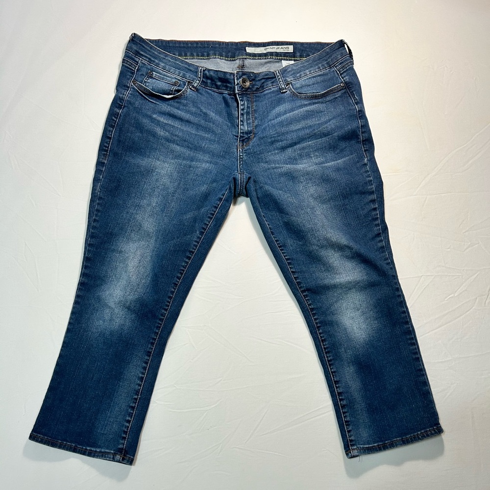 DKNY Jeans Petite Denim Capris Size 12P